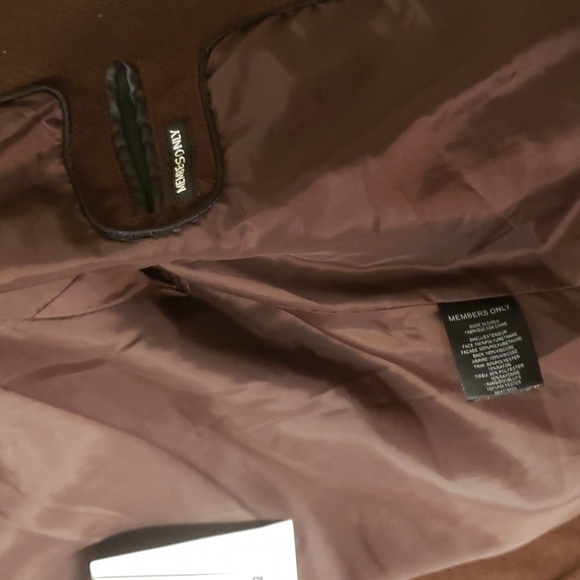 Leather Jacet - Picture 4 of 8